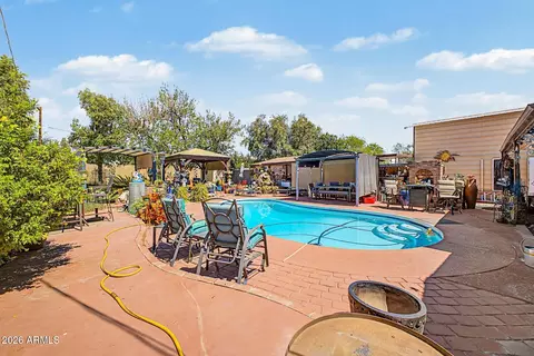 Exterior - 2216 W Augusta Ave, Phoenix, AZ 85021 photo 8 of 13