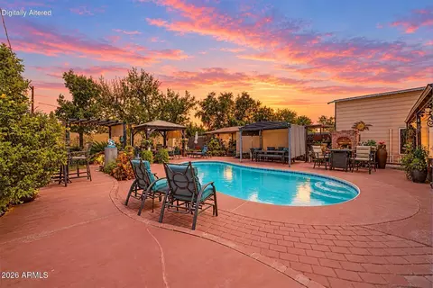 Exterior - 2216 W Augusta Ave, Phoenix, AZ 85021 photo 7 of 13