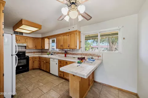 Kitchen - 1149 E 7th Pl, Mesa, AZ 85203 photo 2 of 3