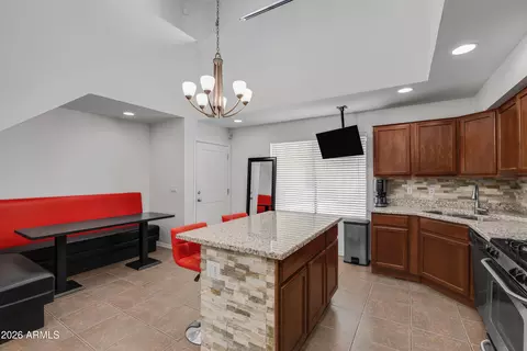 Kitchen - 7841 N 21st Ave, Phoenix, AZ 85021 photo 1 of 5