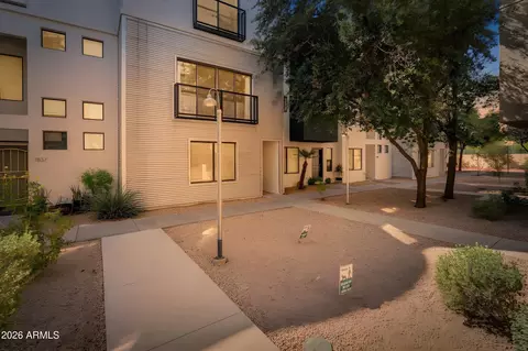 Exterior - 7841 N 21st Ave, Phoenix, AZ 85021 photo 11 of 11