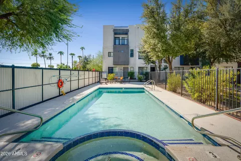 Exterior - 7841 N 21st Ave, Phoenix, AZ 85021 photo 2 of 11