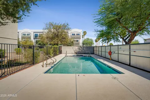 Exterior - 7841 N 21st Ave, Phoenix, AZ 85021 photo 5 of 11