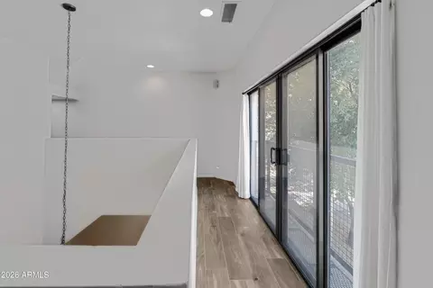 Entry Way - 7841 N 21st Ave, Phoenix, AZ 85021 photo 1 of 3