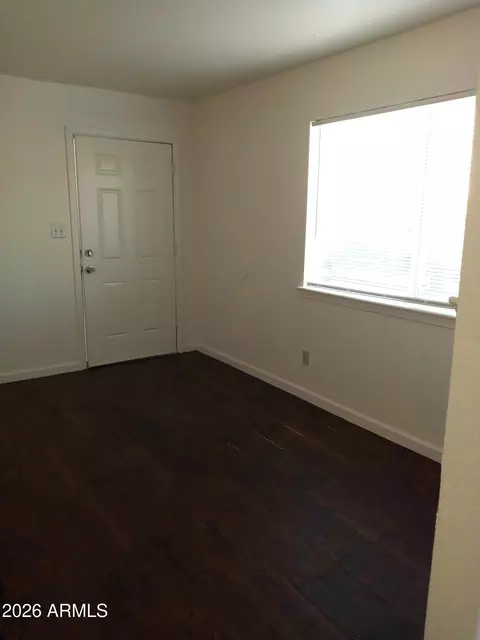 Living - 1319 W Vogel Ave, Phoenix, AZ 85021 photo 1 of 2