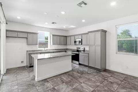 Kitchen - 1925 W 22nd Ave, Apache Junction, AZ 85120 photo 2 of 3