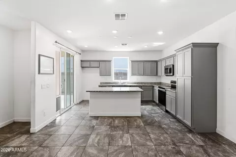 Entry Way - 1925 W 22nd Ave, Apache Junction, AZ 85120 photo 2 of 3