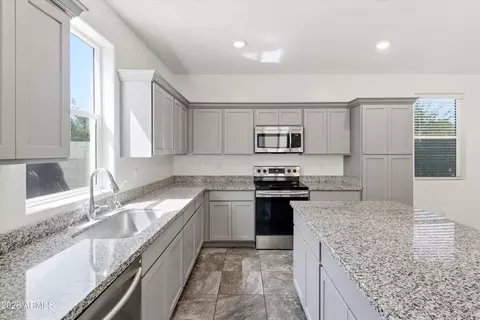 Kitchen - 1925 W 22nd Ave, Apache Junction, AZ 85120 photo 1 of 3