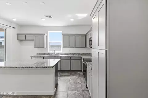 Kitchen - 1925 W 22nd Ave, Apache Junction, AZ 85120 photo 3 of 3