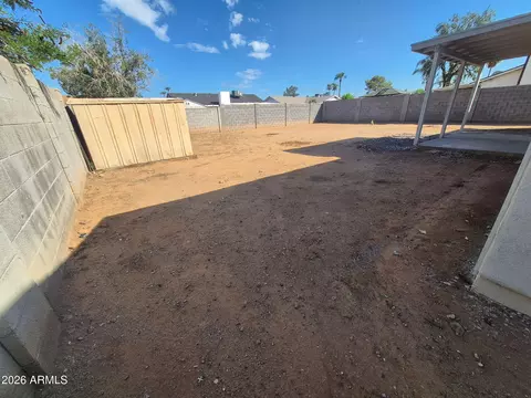 Exterior - 3310 E Angela Dr, Phoenix, AZ 85032 photo 2 of 4