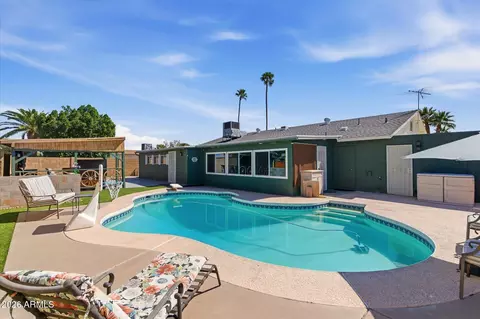 Exterior - 3418 E Lupine Ave, Phoenix, AZ 85028 photo 7 of 7