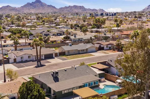 View/Area - 3418 E Lupine Ave, Phoenix, AZ 85028 photo 3 of 4