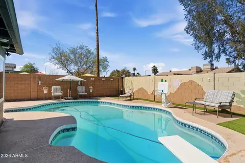 Exterior - 3418 E Lupine Ave, Phoenix, AZ 85028 photo 6 of 7