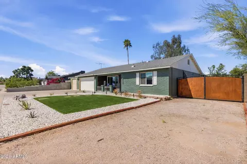 Exterior - 3418 E Lupine Ave, Phoenix, AZ 85028 photo 2 of 7