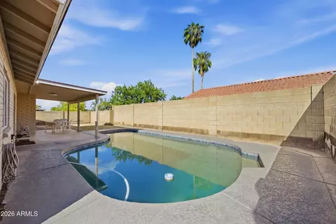 Exterior - 6607 S Mitchell Dr, Tempe, AZ 85283 photo 5 of 6