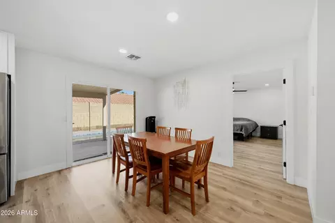 Dining - 6607 S Mitchell Dr, Tempe, AZ 85283 photo 1 of 1
