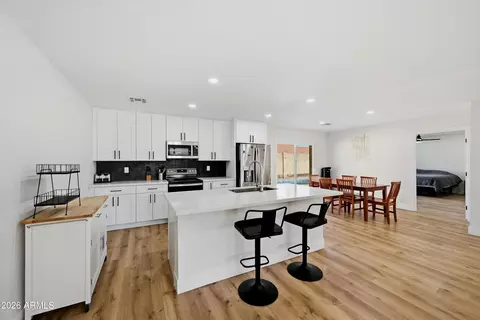 Kitchen - 6607 S Mitchell Dr, Tempe, AZ 85283 photo 1 of 2