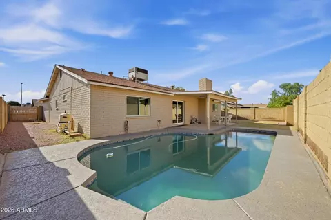 Exterior - 6607 S Mitchell Dr, Tempe, AZ 85283 photo 6 of 6