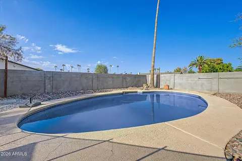 Exterior - 1103 E Watson Dr, Tempe, AZ 85283 photo 5 of 7