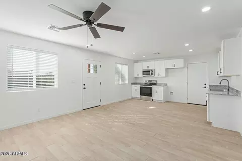 Living - 428 S 97th Pl, Mesa, AZ 85208 photo 2 of 3