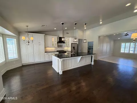 Kitchen - 2599 E Arrowhead Trl, Gilbert, AZ 85297 photo 3 of 5
