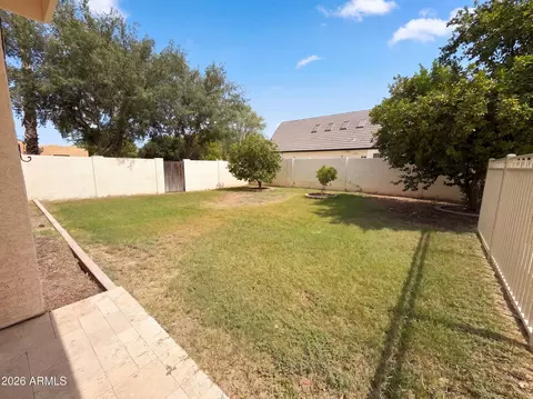Exterior - 2599 E Arrowhead Trl, Gilbert, AZ 85297 photo 8 of 11