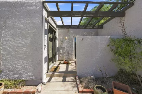 Exterior - 324 E Ambassador Dr, Tempe, AZ 85288 photo 3 of 14