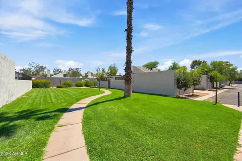 Exterior - 324 E Ambassador Dr, Tempe, AZ 85288 photo 14 of 14