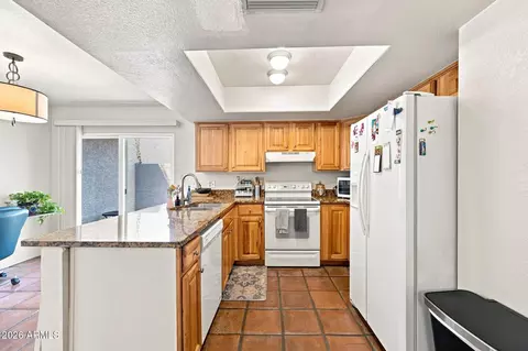 Kitchen - 324 E Ambassador Dr, Tempe, AZ 85288 photo 3 of 6