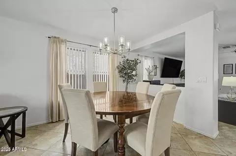Dining - 1821 E Patrick Ln, Phoenix, AZ 85024 photo 1 of 2