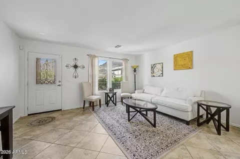 Living - 1821 E Patrick Ln, Phoenix, AZ 85024 photo 1 of 3
