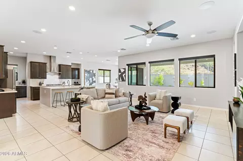 Other - 719 E Summerside Rd, Phoenix, AZ 85042 photo 3 of 13