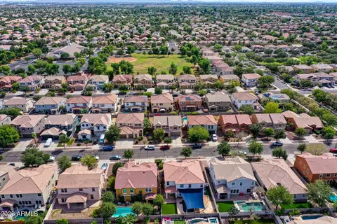 View/Area - 3514 E Gary Way, Gilbert, AZ 85234 photo 5 of 12