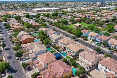 View/Area - 3514 E Gary Way, Gilbert, AZ 85234 photo 4 of 12