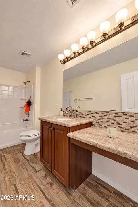 Bath - 3514 E Gary Way, Gilbert, AZ 85234 photo 8 of 8