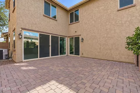 Exterior - 3713 E Leslie Dr, Gilbert, AZ 85296 photo 5 of 9