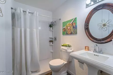 Bath - 161 W 15th Ave, Apache Junction, AZ 85120 photo 3 of 3