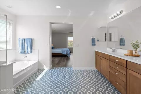 Bath - 3341 N Arco --, Mesa, AZ 85213 photo 5 of 8