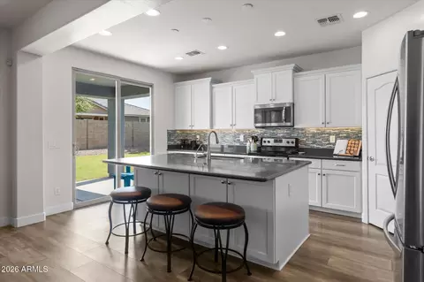 Kitchen - 3341 N Arco --, Mesa, AZ 85213 photo 2 of 4