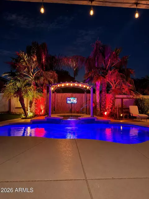 Exterior - 872 E Toledo St, Gilbert, AZ 85295 photo 4 of 4