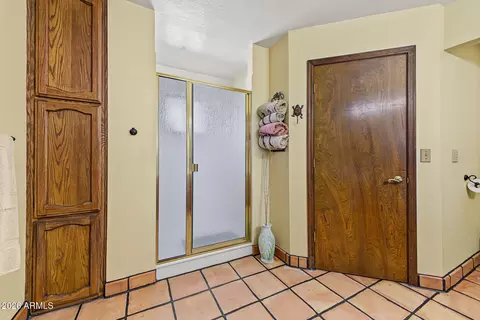 Bath - 536 E Hope Cir, Mesa, AZ 85203 photo 1 of 3