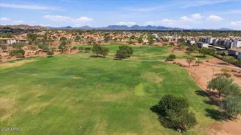View/Area - 924 E Anderson Ave, Phoenix, AZ 85022 photo 6 of 8