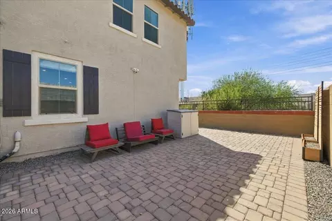 Exterior - 924 E Anderson Ave, Phoenix, AZ 85022 photo 13 of 17