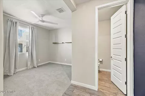 Entry Way - 924 E Anderson Ave, Phoenix, AZ 85022 photo 2 of 5