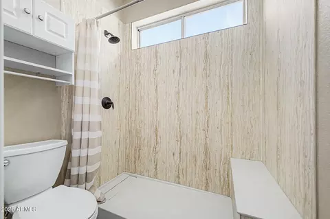 Bath - 3334 E Utopia Rd, Phoenix, AZ 85050 photo 5 of 5
