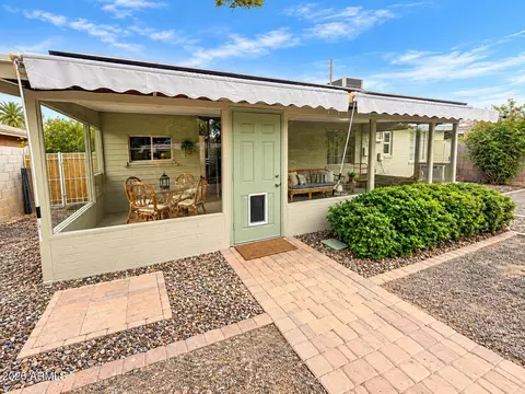 Exterior - 1831 E Hubbell St, Phoenix, AZ 85006 photo 3 of 5