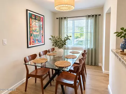 Dining - 1831 E Hubbell St, Phoenix, AZ 85006 photo 1 of 1