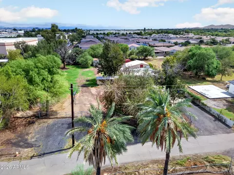 View/Area - 5613 S 27th Pl, Phoenix, AZ 85040 photo 13 of 17