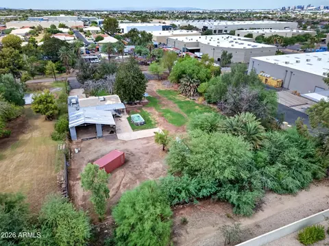 View/Area - 5613 S 27th Pl, Phoenix, AZ 85040 photo 5 of 17