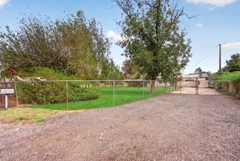 Exterior - 5613 S 27th Pl, Phoenix, AZ 85040 photo 28 of 29